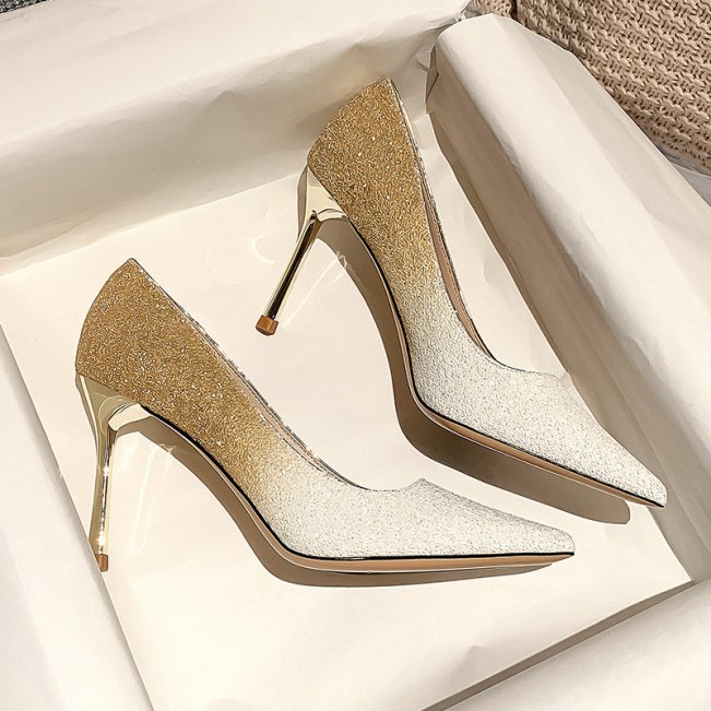 Evening Pumps in Gold #88211591171